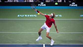 Alexander Zverev triumphiert deutlich im Eröffnungsspiel der ATP Finals